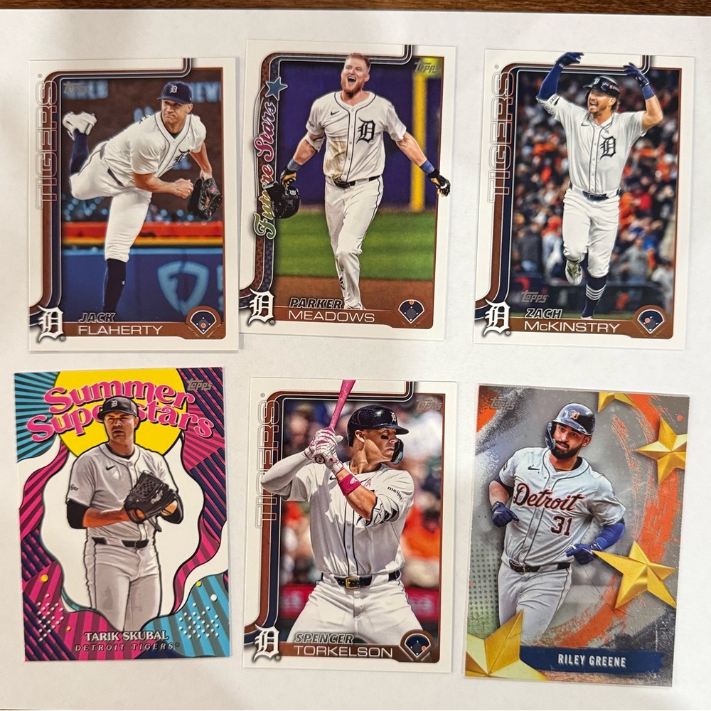 Detroit Tigers Topps Baseball Trading Cards  2025